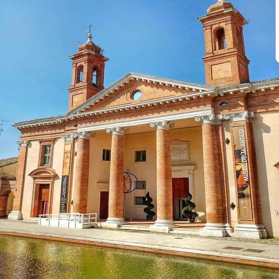 Bed & Breakfast Bed and Breakfast I Trepponti Comacchio Italia